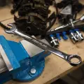 Klucz płasko-oczkowy 19 mm - Silverline